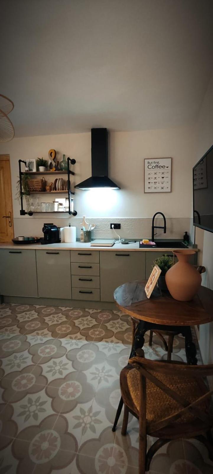 El 6 De Busquet Apartment Caceres Exterior photo